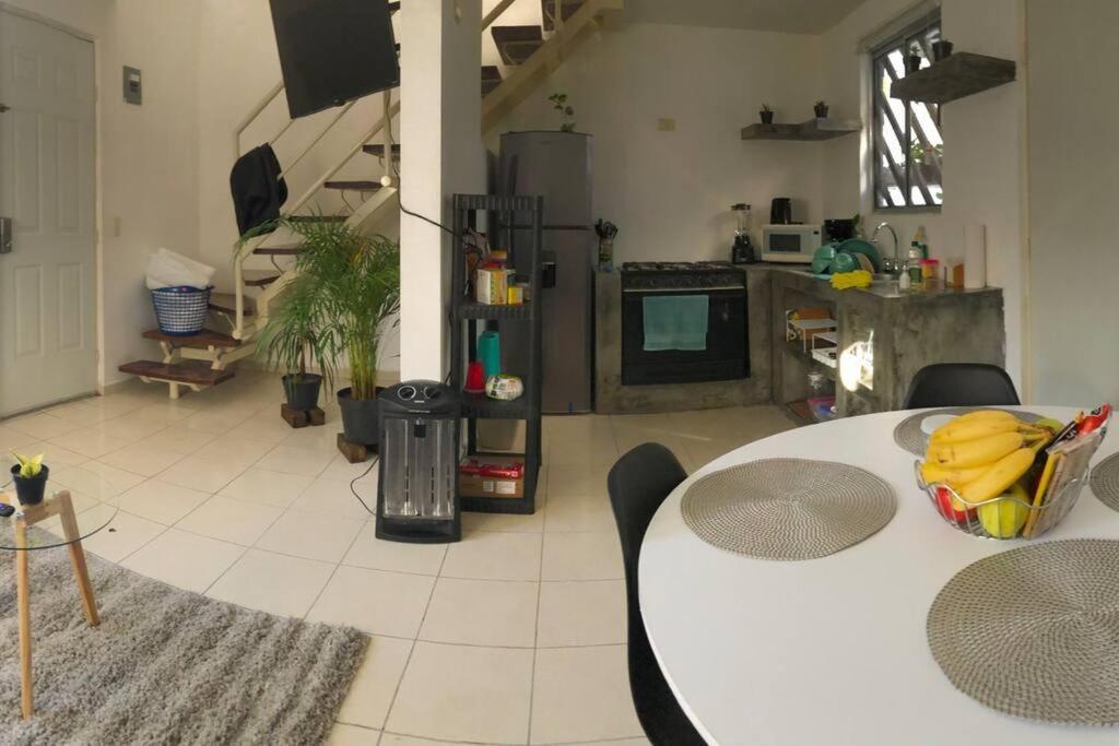 Comfortable And Private House 2 Bedrooms Wifi Parking Free Монтеррей Екстер'єр фото